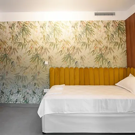 Suspended Gardens Bukurešť